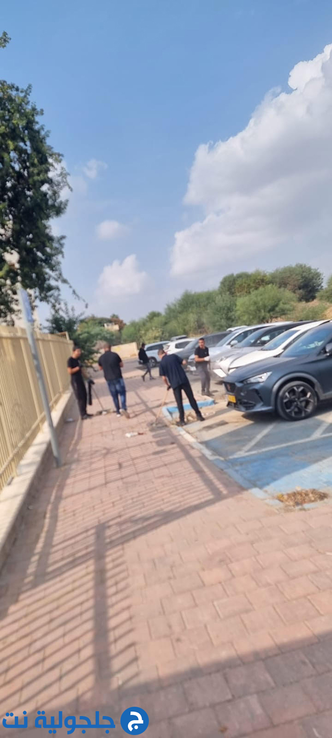 يومًا مميزًا للتطوع بمشاركة جميع الطلاب في مدرسة اورط التكنولوجية العربية الرملة